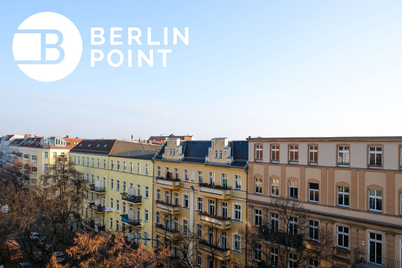 VERKAUFT - 3 Zi Dachgeschoss mit grossen SüdWest Balkon in Kreuzkölln