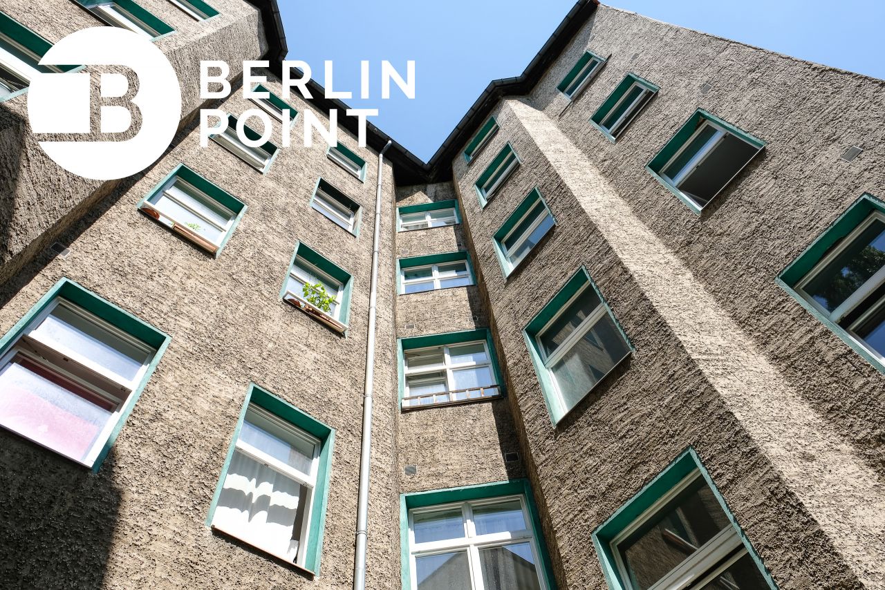 JUST SOLD + Furnished Apartment + Ready to move in + close to Spree + TOP LAGE