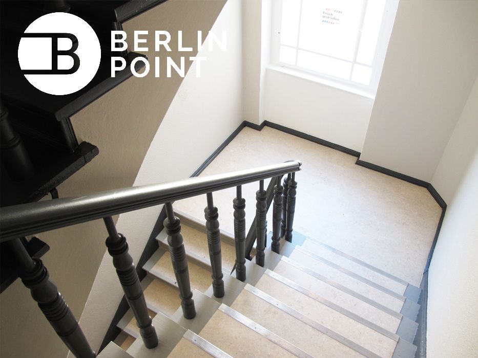 SOLD + Rixdorf /Böhmischer Platz + Saniert + Bezugsfrei + Altbaucharme +