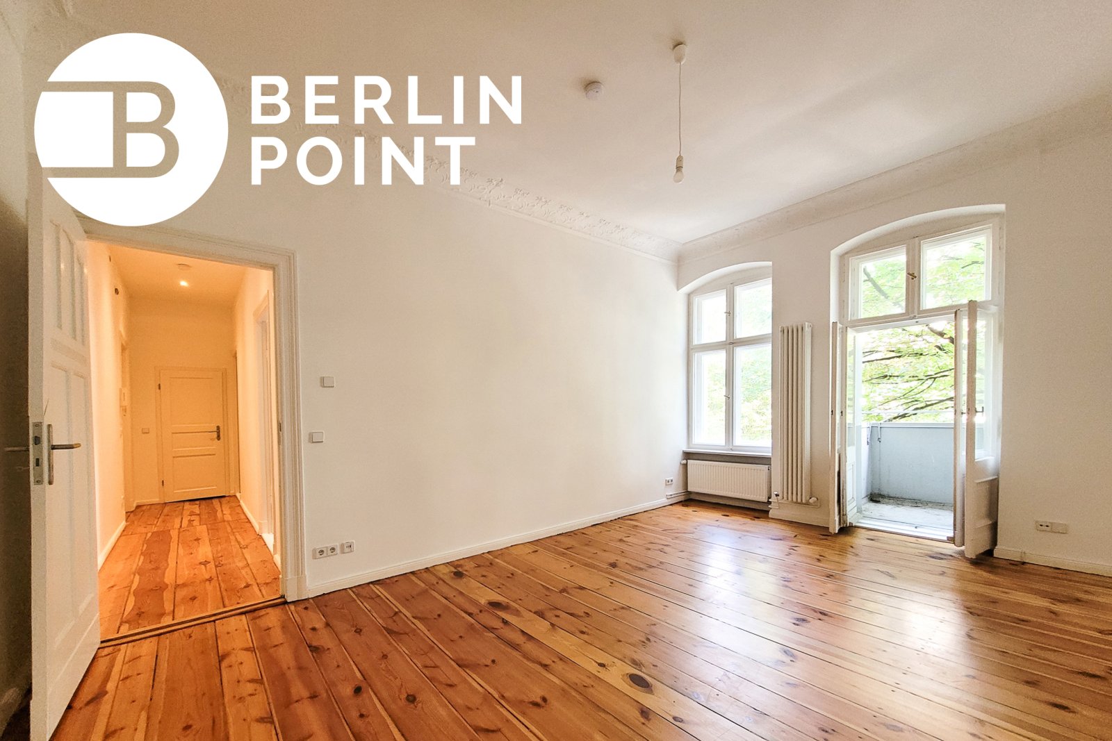 Berlin: + Mitten im Reuterkiez +  Altbaucharme + Balkon + BEZUGSFREI 