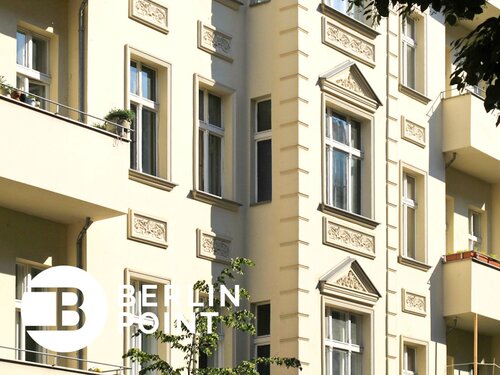 Berlin charming Altbau + 2-3 rooms + 79 sqm + VACANT + to be renovated 